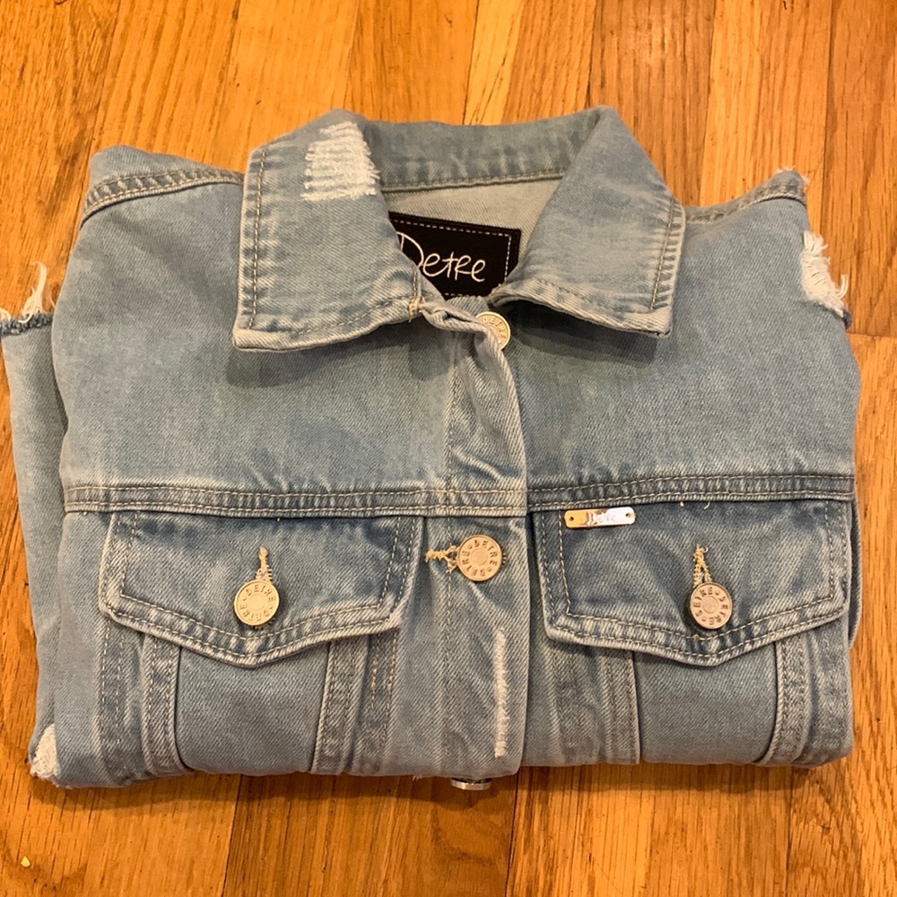 Detre Cropped Jean Jacket Small